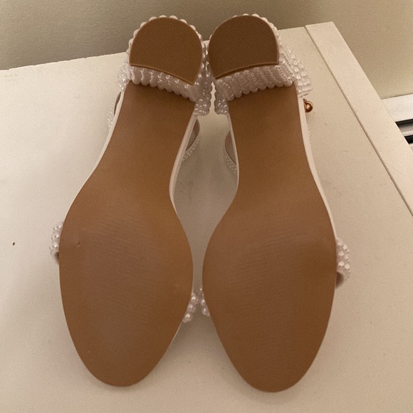 Pearl Block Heel Sandals - Picture 6 of 6